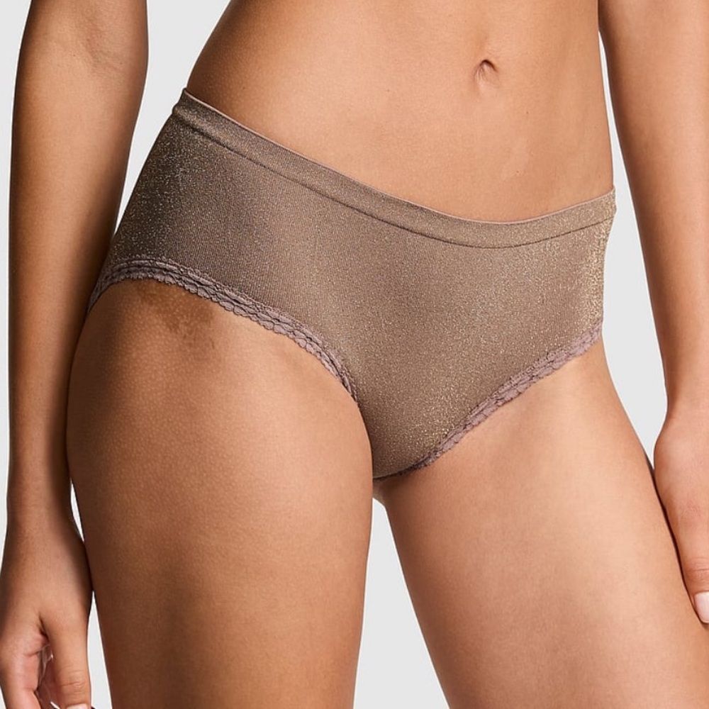 NWT VS PINK Seamless Lace Trim Sparkle Hiphugger Panty in Iced Coffee Medium